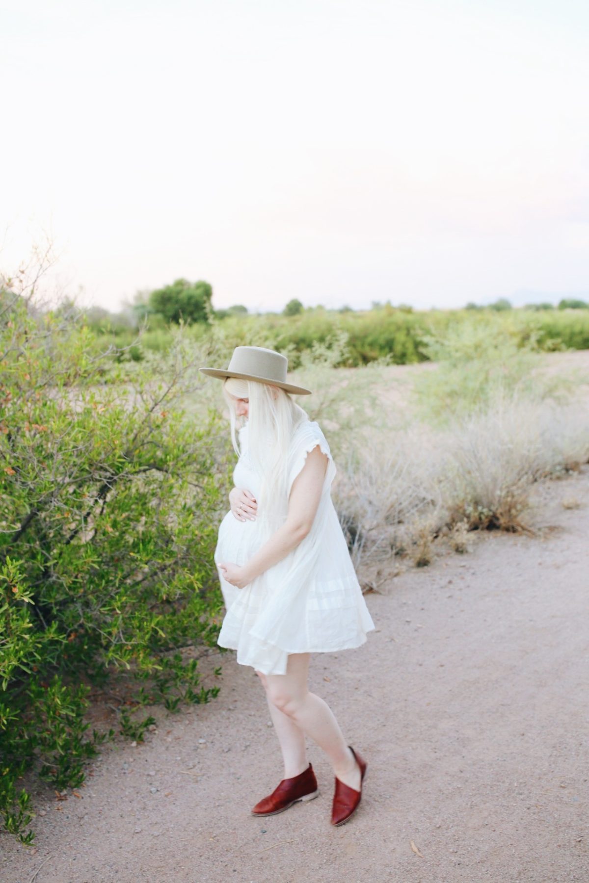 Bumpin In The Desert 25 Weeks Chelsea Bird 